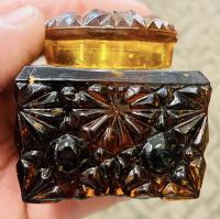 Glass Thumb
